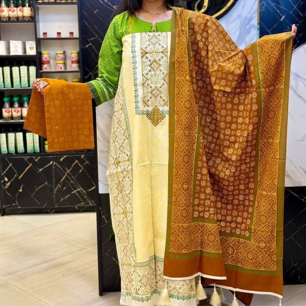 আড়ং কোয়ালিটির ব্লক থ্রী-পিছ